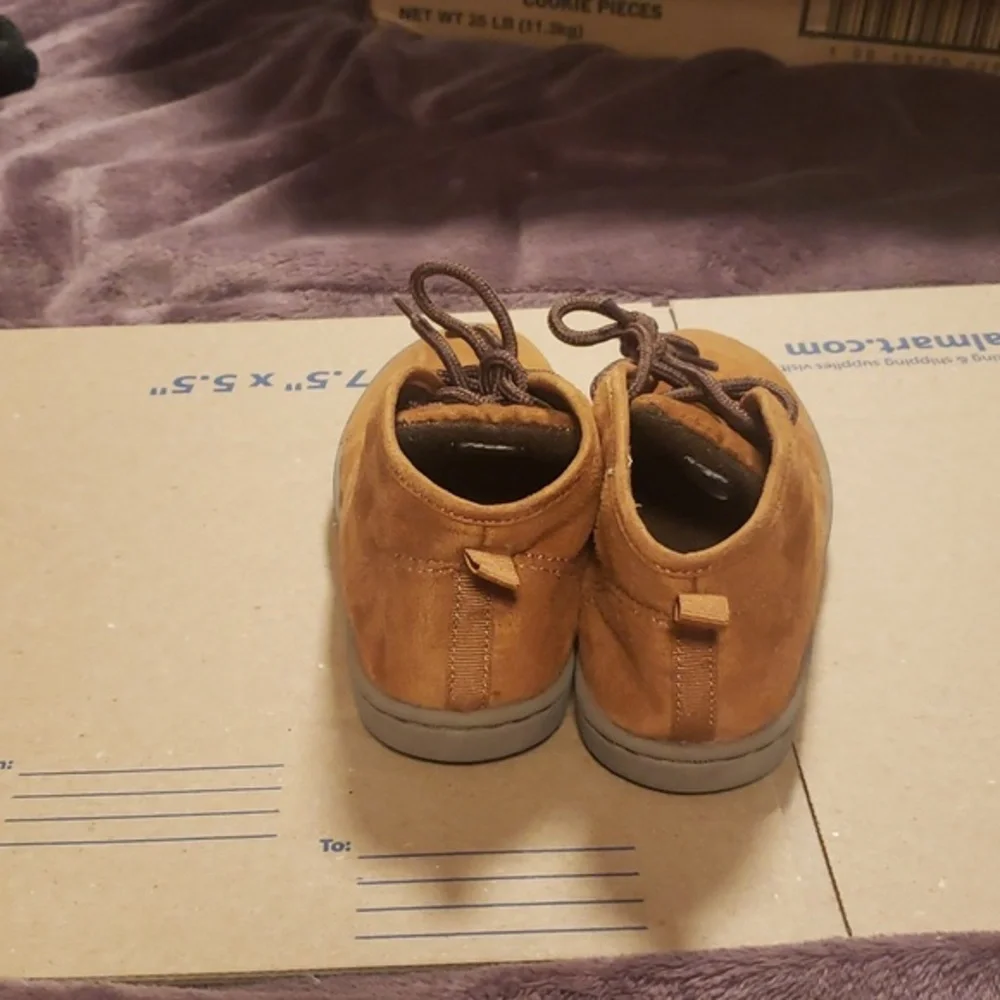 Toddler‎ shoes size 12